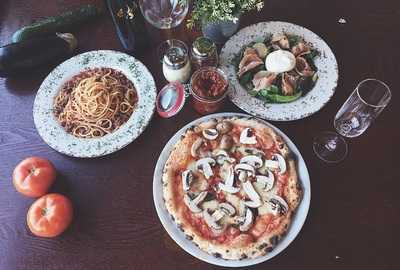 L'antica Neapolitan Pizza Da Luciano