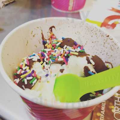 Menchie's Frozen Yogurt