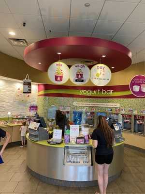 Menchie's Frozen Yogurt