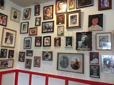 Mom's Kitchen Auburn