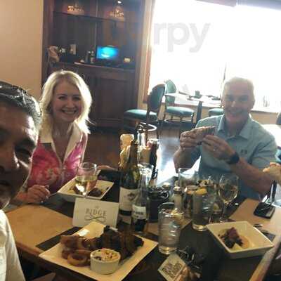 The Ridge Bar & Grill