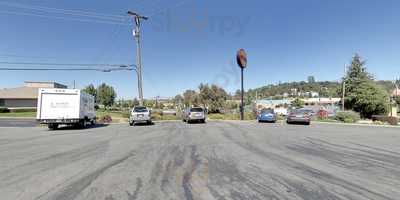 Atwood Liquor & Deli