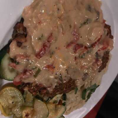 Lomonte's Italian Restaurant And Pizzeria