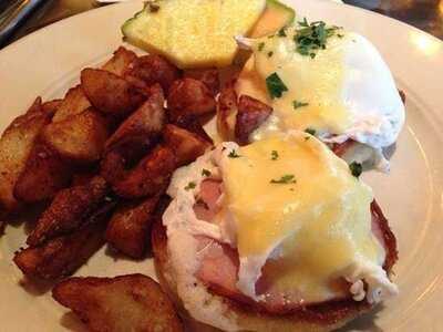 Manzana Rotisserie Grill