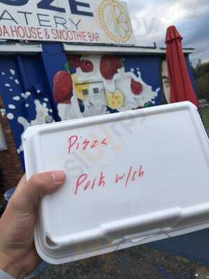 Fuze Eatery Empanada House & Smoothie Bar