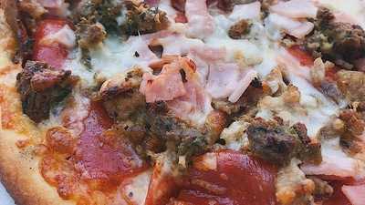 New York's Upper Crust Pizza