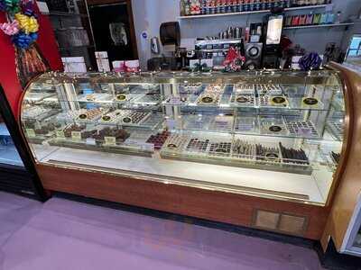 Moo's Gourmet Ice Cream