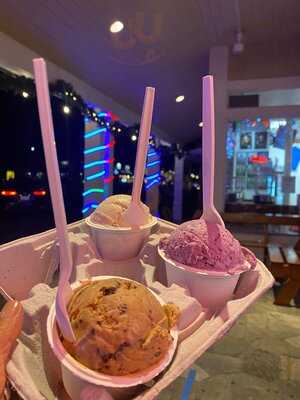 Moo's Gourmet Ice Cream