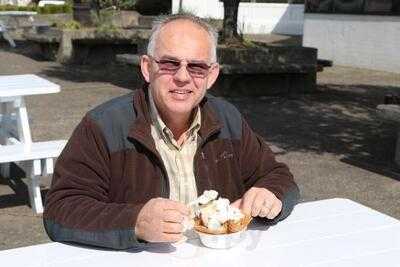 Tillamook Ice Creamery And Restaurant