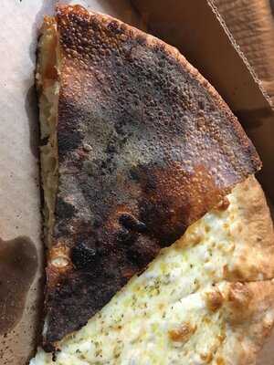 Cutty's Bar And Grill