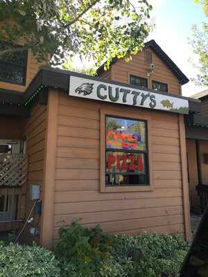 Cutty's Bar And Grill