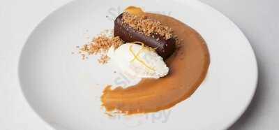 One Fifty One Kitchen And Bar