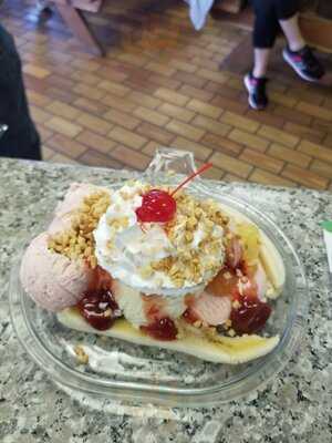 Aloha Ice Cream And Dessert Spa