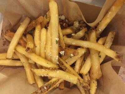 Nalu's Hawaiian Fish Grill & Tutu's Kitchen