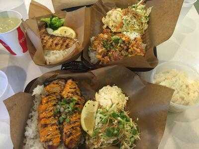 Nalu's Hawaiian Fish Grill & Tutu's Kitchen