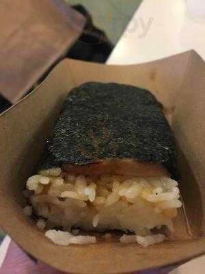 Nalu's Hawaiian Fish Grill & Tutu's Kitchen