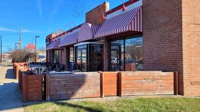 Santini's New York Style Deli - Mclean