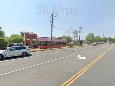 Santini's New York Style Deli - Mclean