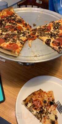 Upper Crust Pizza