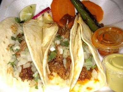 El Grullense Taqueria