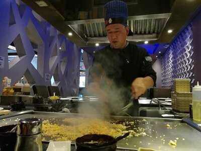 Hoshi Sushi & Hibachi