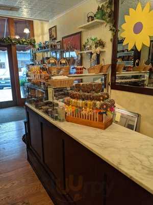 Graham's Fine Chocolates & Ice Cream