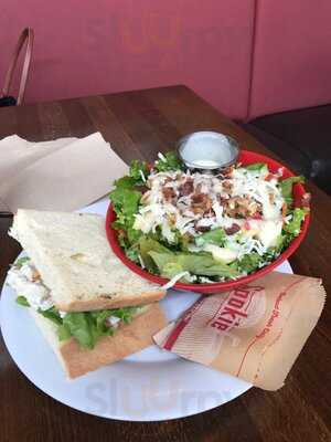 Apple Spice Cafe And Bakery