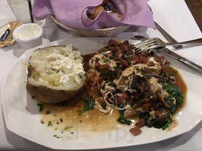 Rockafellers Station Eatery And Bar