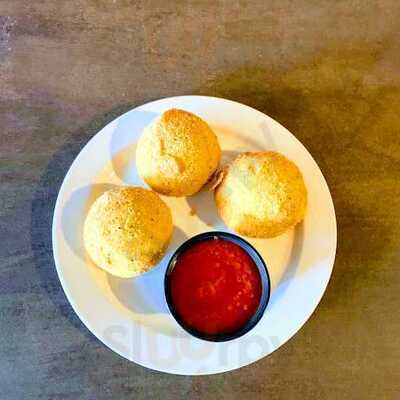 Evviva Pizzeria & Cafe