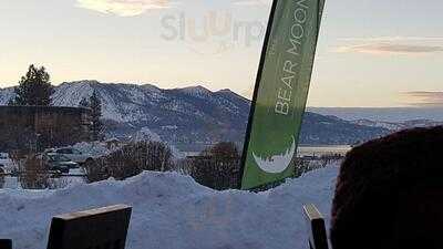 Bear Moon Bar & Grill