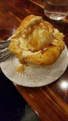 Bear Moon Bar & Grill