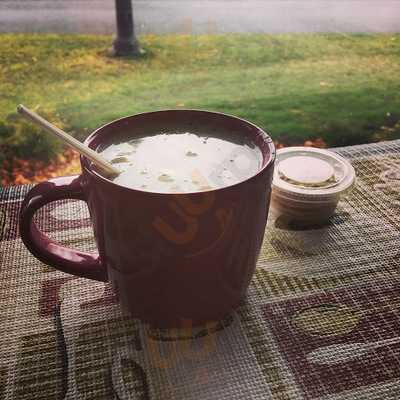 Smithsonian Cafe And Chowderhouse