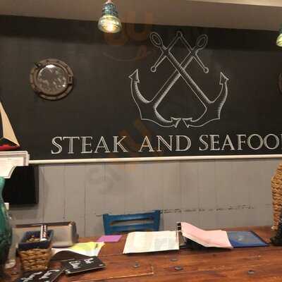 Cass Cay Restaurant And Bar