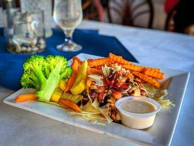 Cass Cay Restaurant And Bar