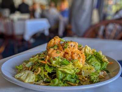 Cass Cay Restaurant And Bar