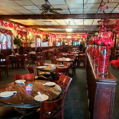 Momalone Mexican Grill