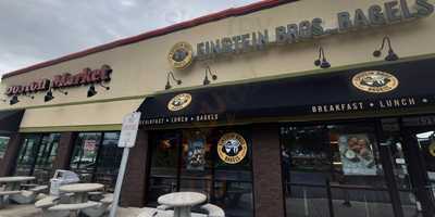 Einstein Brothers Bagels