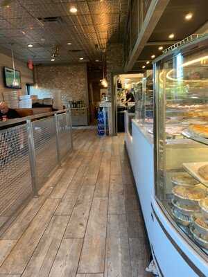 Giovanni's Pizzeria & Gelateria