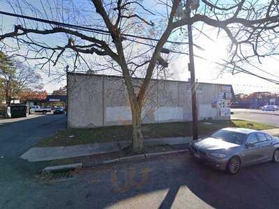 Pepe's Royal Pizzeria