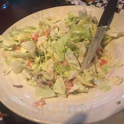 Hanko's Sports Bar & Grill