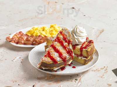 Coco's Bakery Restaurant