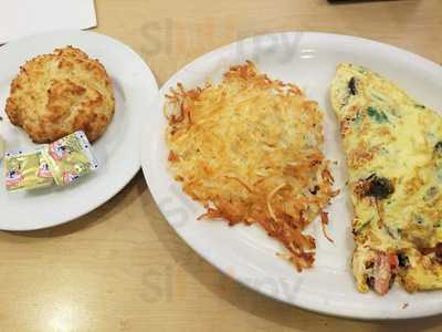 Coco's Bakery Restaurant