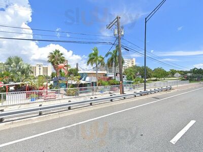 Happy Treats Frozen Yogurt
