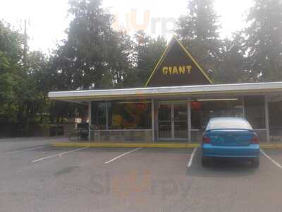 Giant Drive-in
