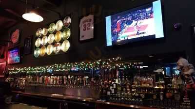 Signature Sports Bar