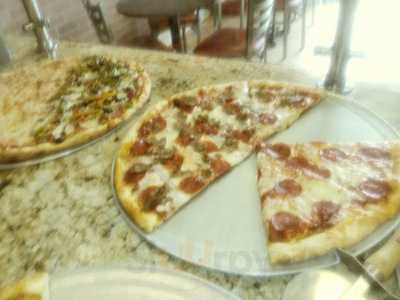 Pazzo's Pizzeria