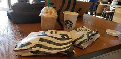 Al Cappuccino Coffeehouse & Cafe