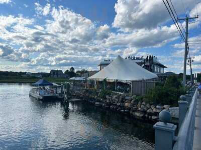 Matunuck Oyster Bar