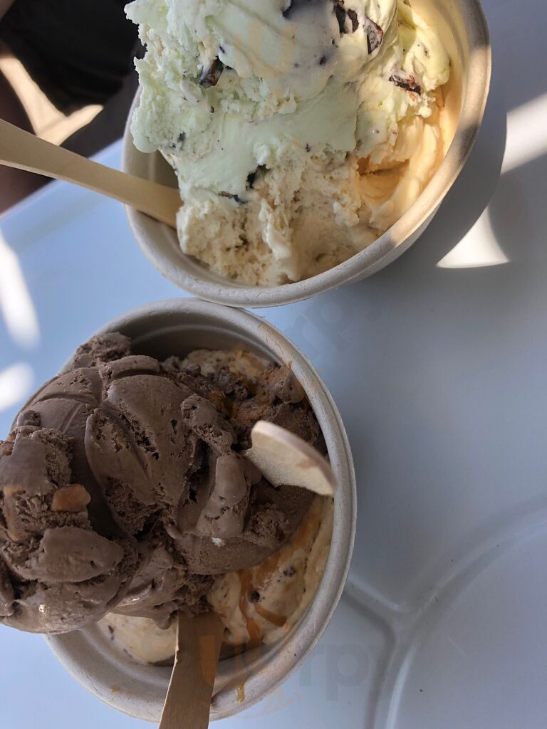 Sweet Scoops Homemade Ice Cream