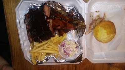 Molly’s Bbq & Seafood